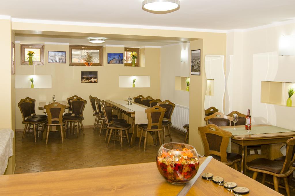 Pension Alexia Sibiu Bagian luar foto