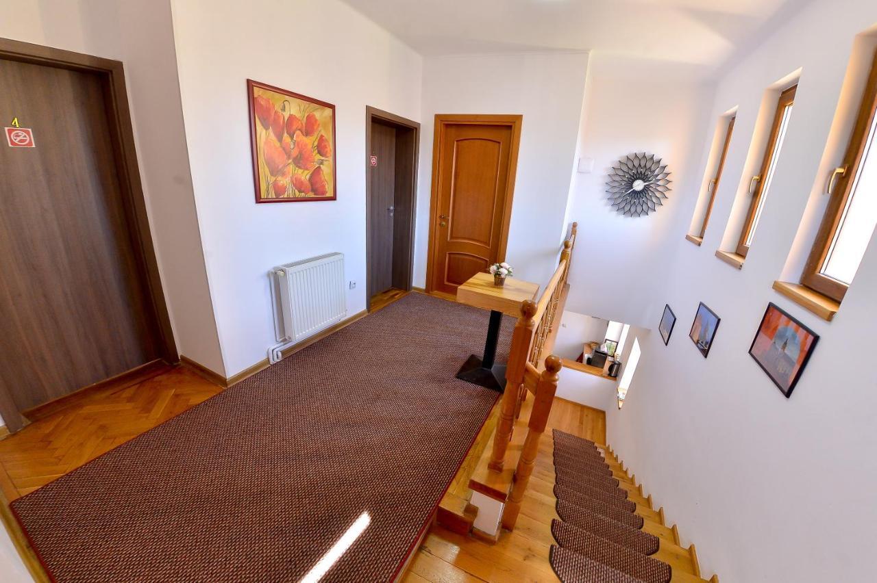 Pension Alexia Sibiu Bagian luar foto