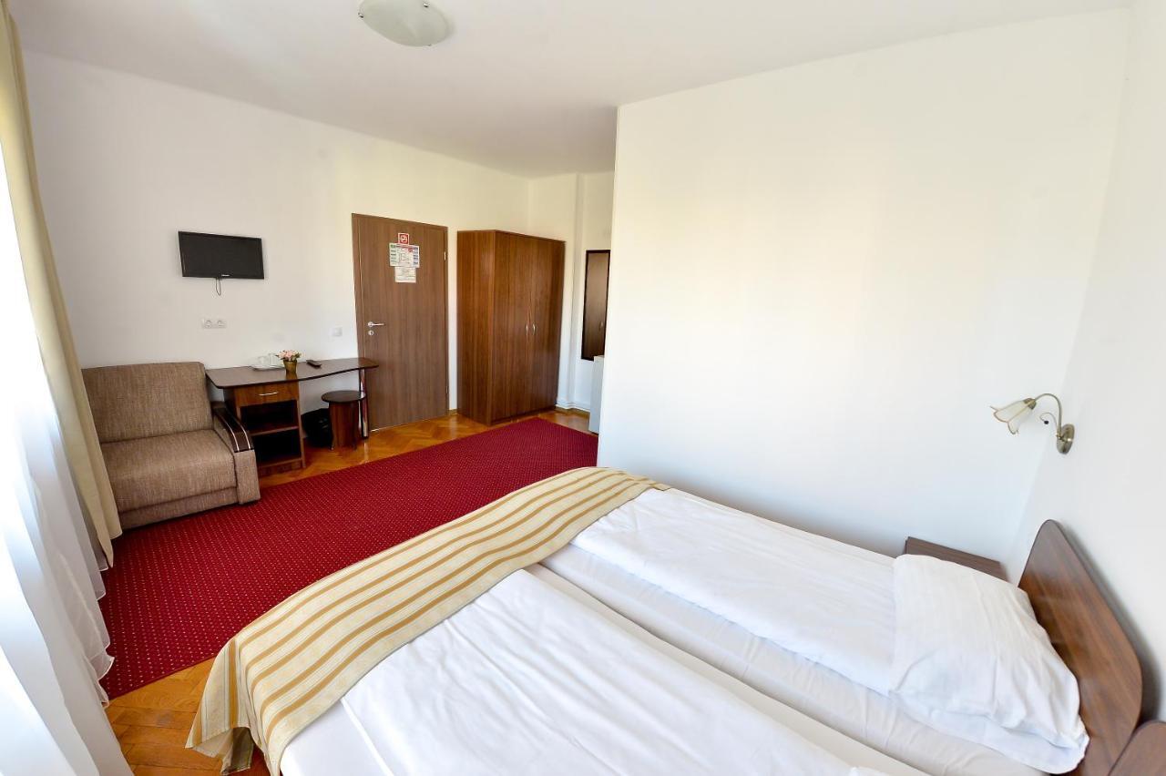 Pension Alexia Sibiu Bagian luar foto